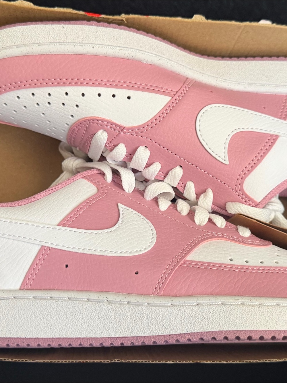 Nike Women’s Pink and White Low-Top Sneakers